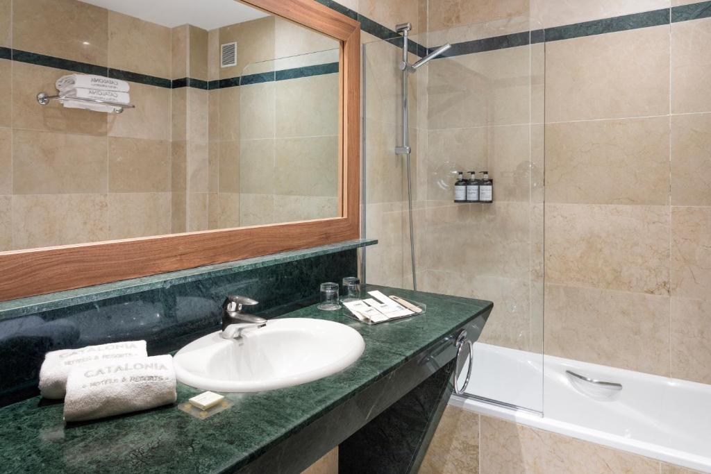 Un baño de Catalonia Puerta del Sol