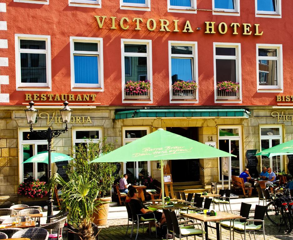 Restaurace v ubytování Victoria Hotel