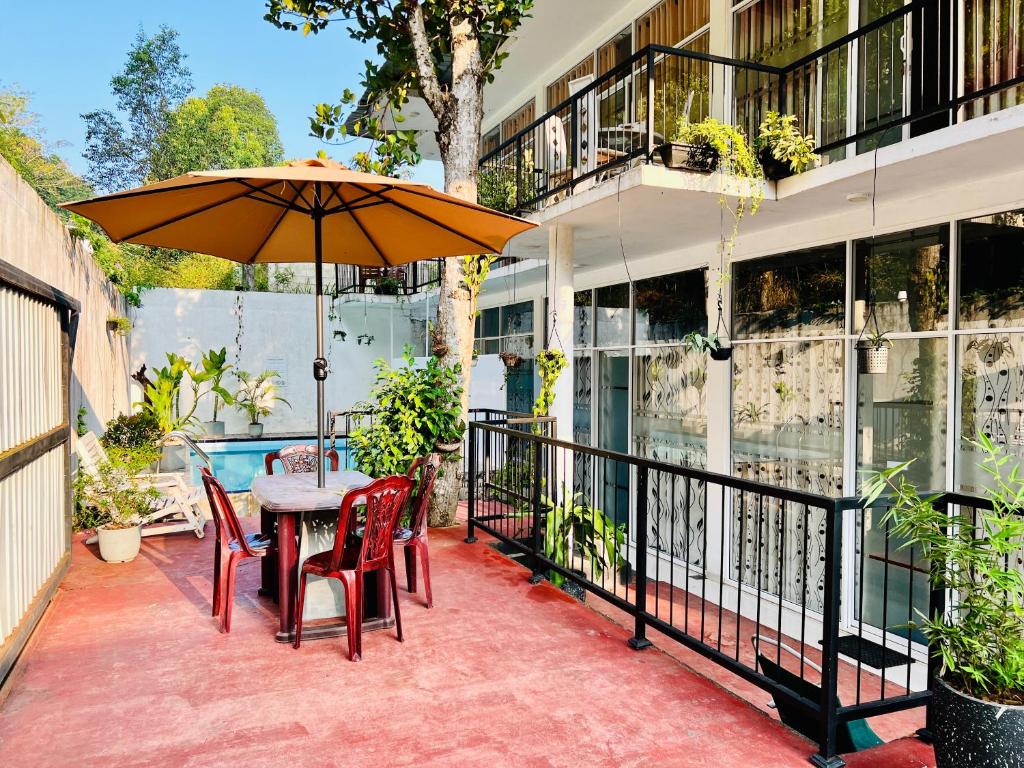 Balkón nebo terasa v ubytování Eco Resort Kandy