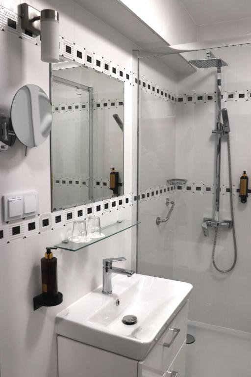 Hotel Polonia Centrum - Resim 40