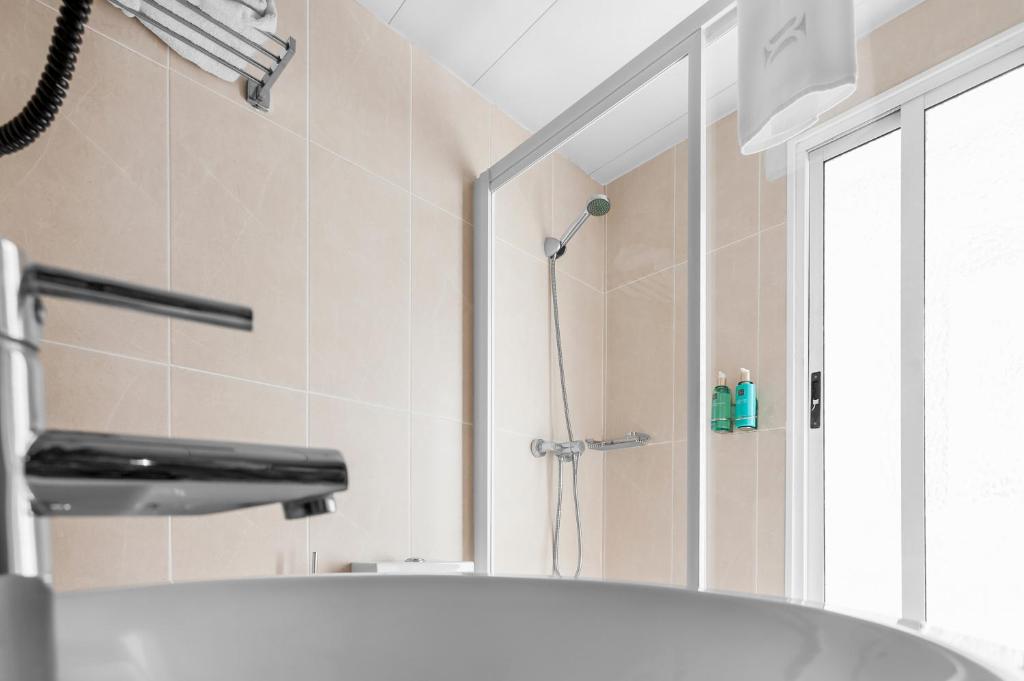 Hotel Los Girasoles by Maxi Hoteles - Resim 45