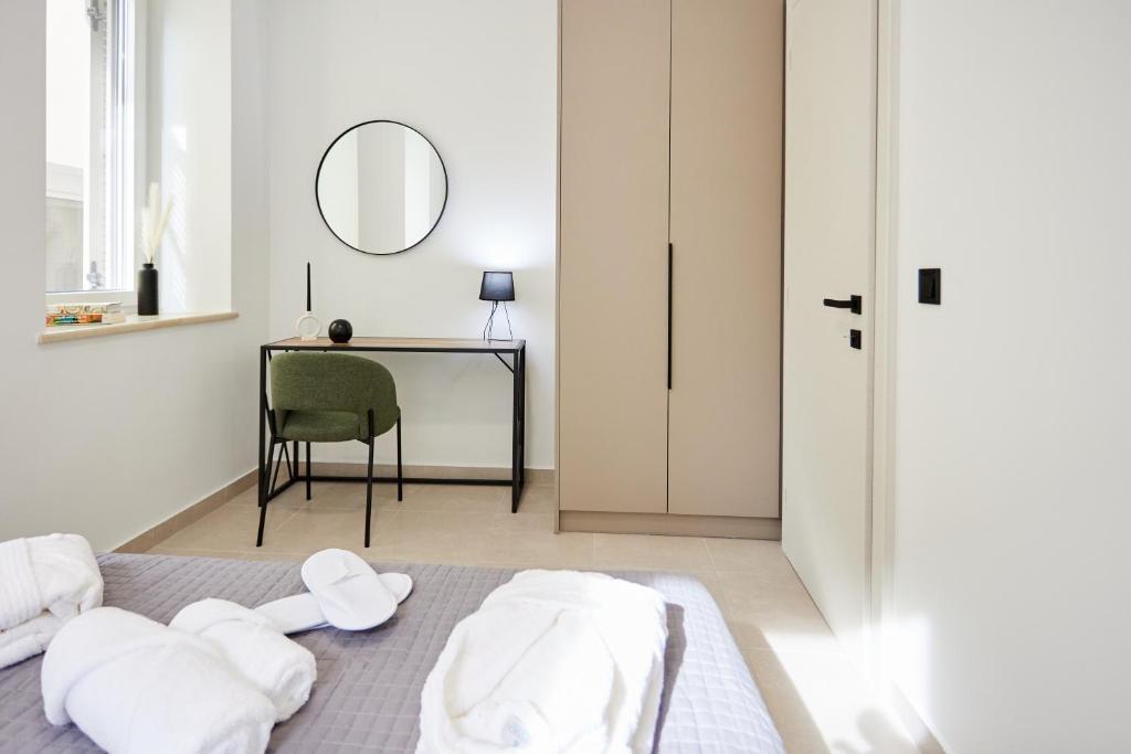 Vasilicari Apartments - 6