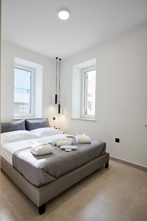 Vasilicari Apartments - 9