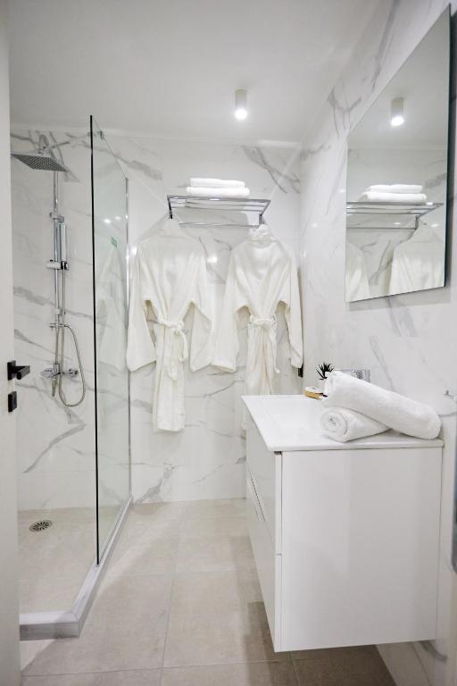 Vasilicari Apartments - 11