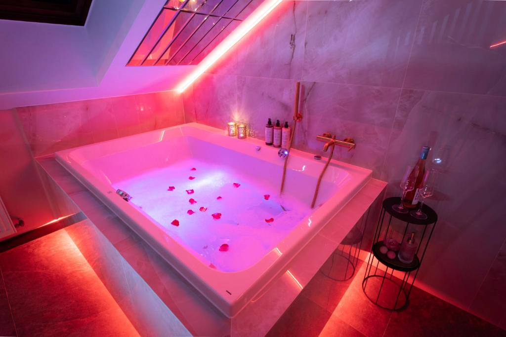 Exclusive BDSM Apartment Kraków - ADULTS ONLY - 6