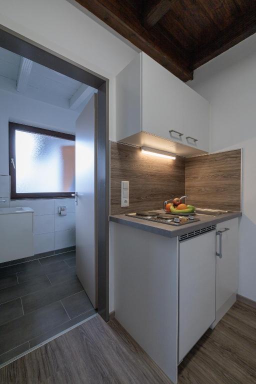 Kuchyň nebo kuchyňský kout v ubytování Gästehaus Köpf
