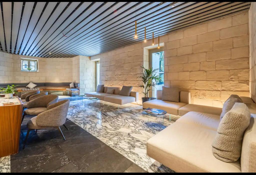 Posezení v ubytování Mercury Tower Suites