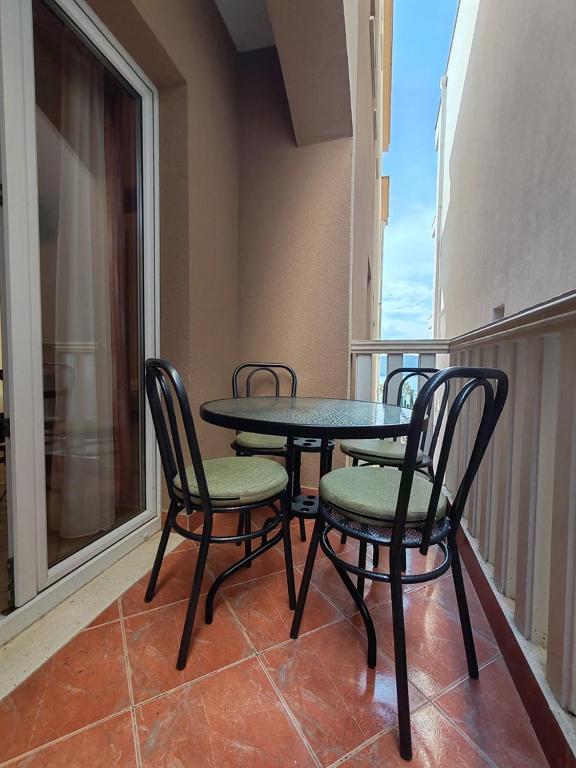 Balkón nebo terasa v ubytování Apartments Draženka
