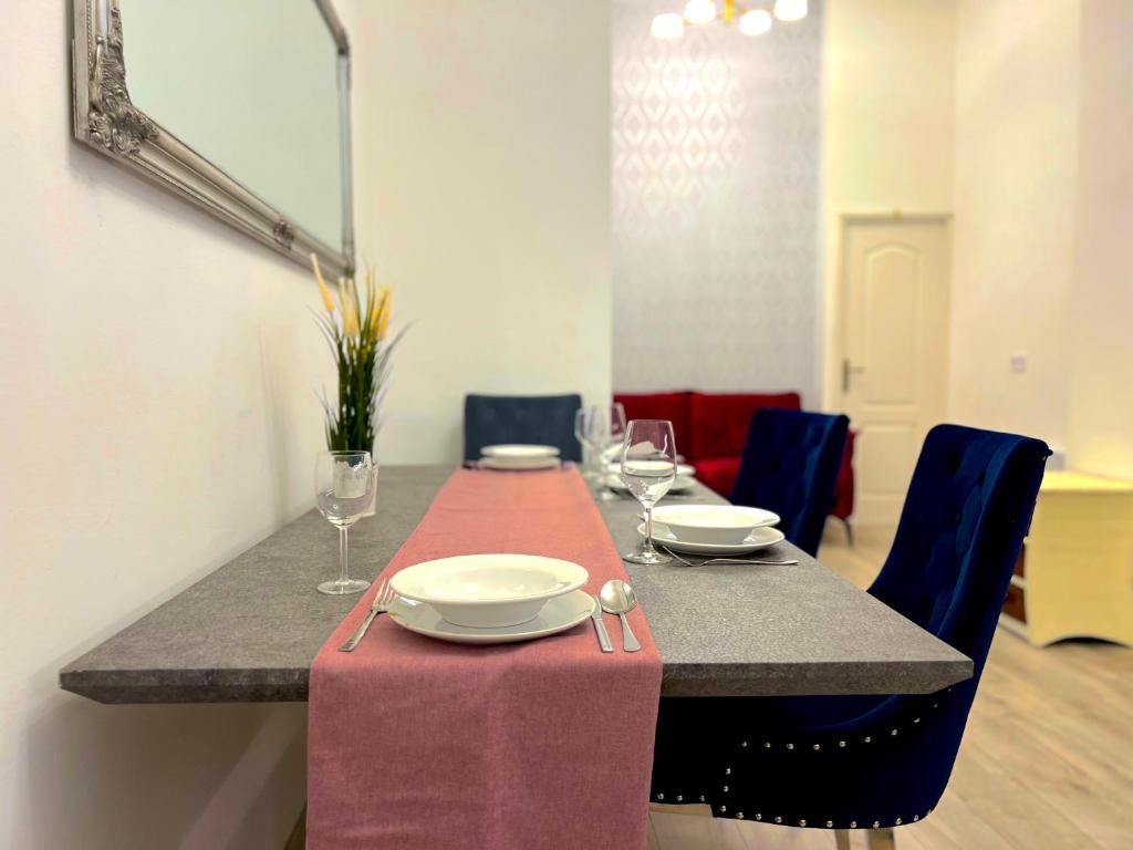 T22 Apartment by SHB 1086 Budapest, Teleki László tér 22 kép - 1