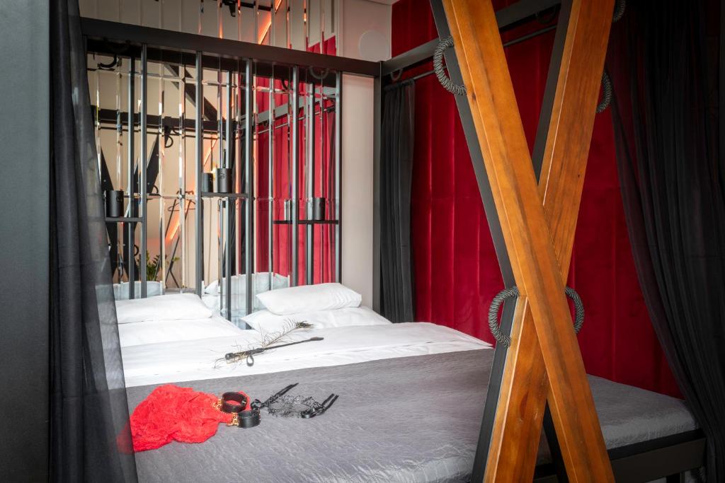 Exclusive BDSM Apartment Kraków - ADULTS ONLY - 8