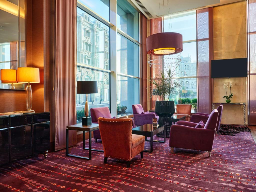 Posezení v ubytování Hilton Baku