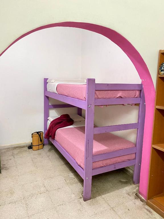 Postel nebo postele na pokoji v ubytování Esperanto hostel