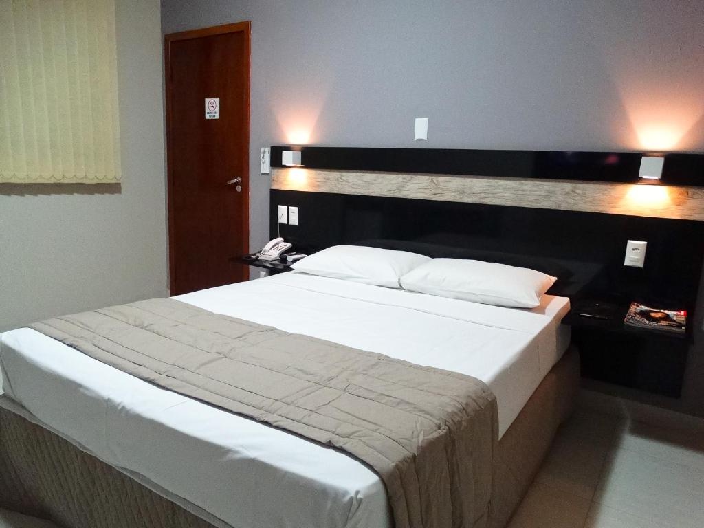  Riviera Pantanal Hotel