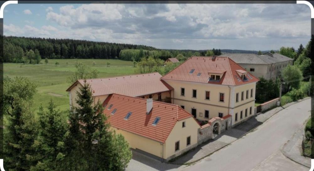 Budova, kde se penzion nachází