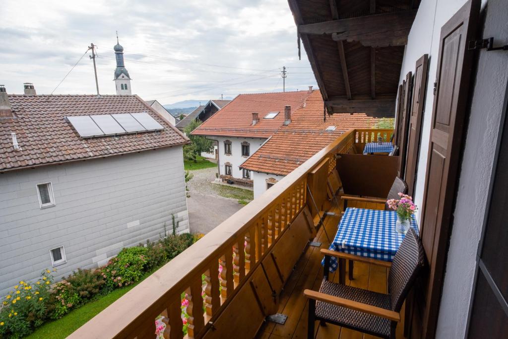 Balkón nebo terasa v ubytování Schererhof