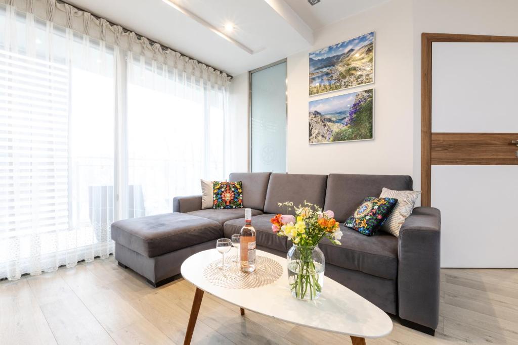 Posedenie v ubytovaní Apartamenty & Spa Stara Polana