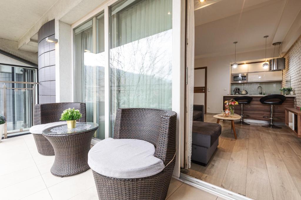 Kuchyňa alebo kuchynka v ubytovaní Apartamenty & Spa Stara Polana