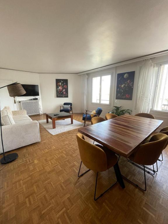 Kuchyňa alebo kuchynka v ubytovaní magnifique appartement