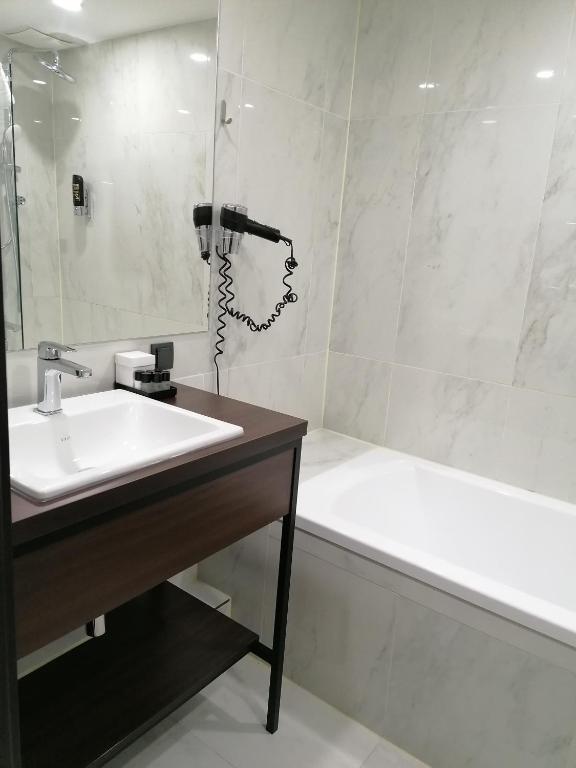 Skyline Hotel City Frankfurt - Resim 41