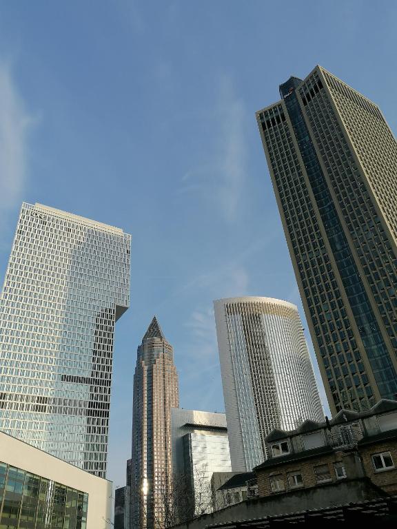 Skyline Hotel City Frankfurt - Resim 42