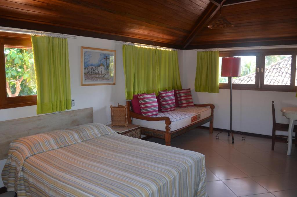  Porto do Sol Flats