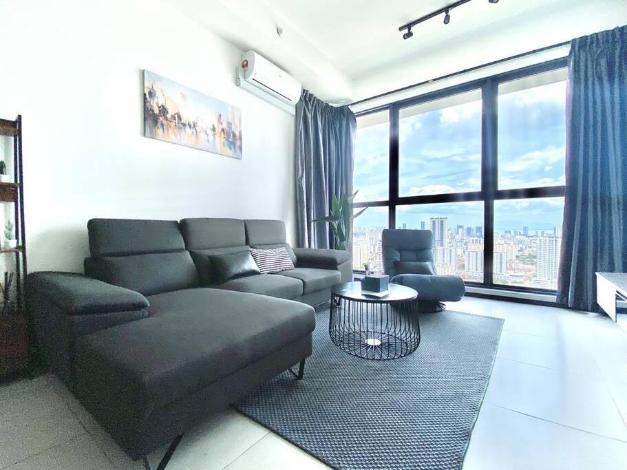 View of Student Apartments Near UGA - Georgia Heights