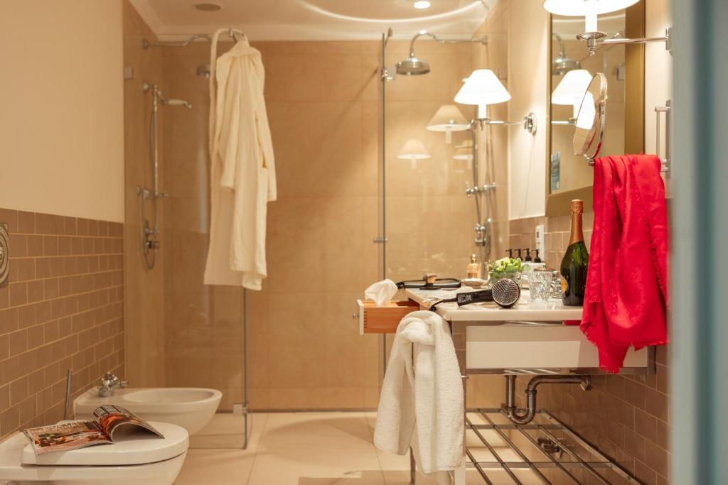 Koupelna v ubytování Parkhotel Quellenhof Aachen