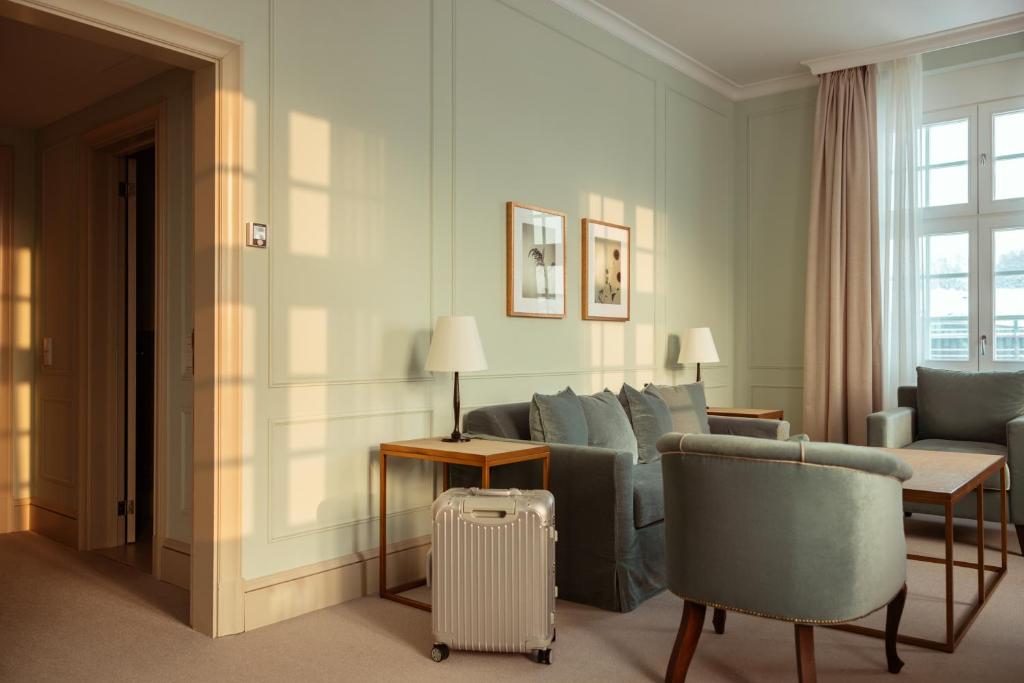 Posezení v ubytování Parkhotel Quellenhof Aachen