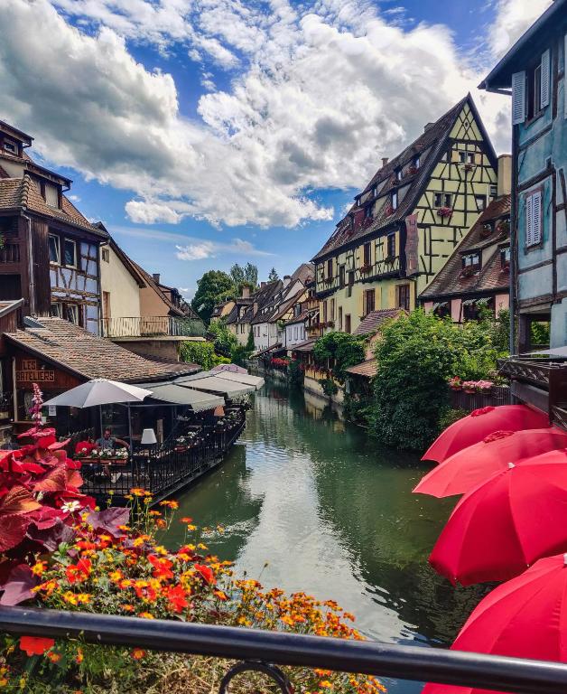 Travel Homes - Tanneur 6, heart of Petite Venise – photo 8