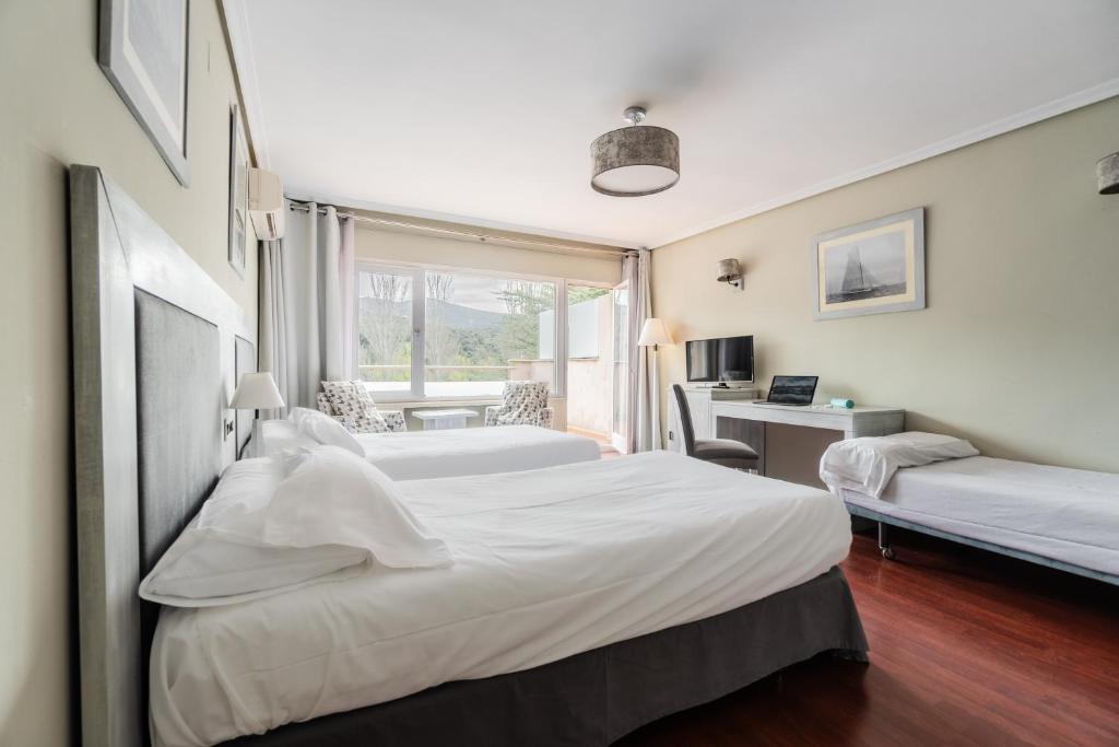 Hotel Náyade - Habitación Triple