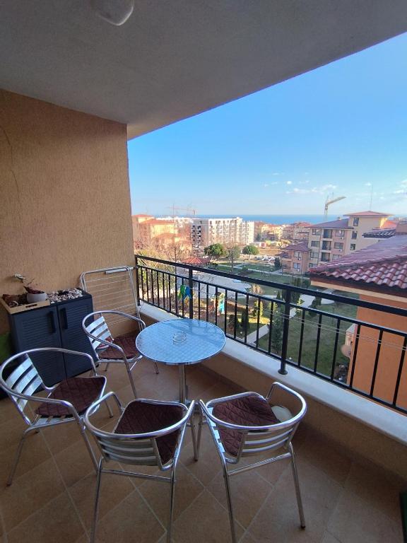 Magic Dream 2-BR Haven Apartments