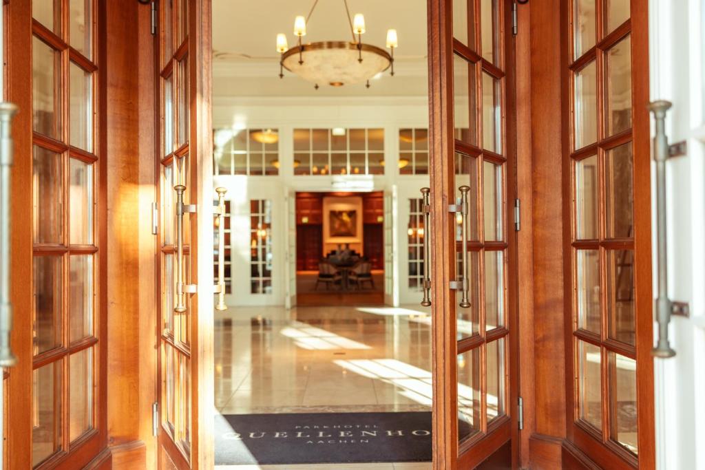 Exteriér nebo vchod ubytování Parkhotel Quellenhof Aachen