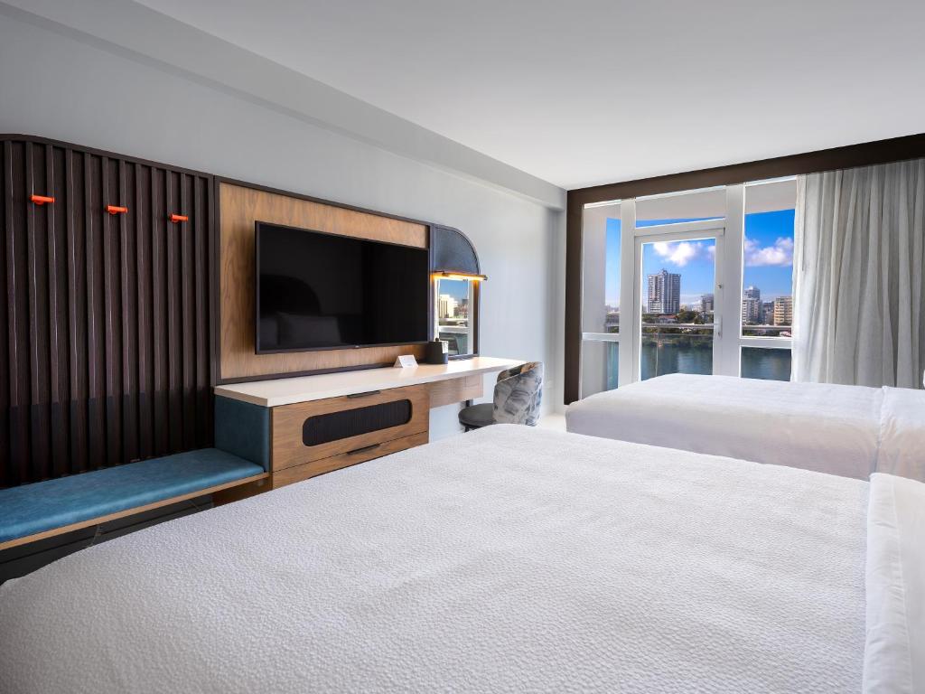 Hilton Garden Inn San Juan Condado - Queen Room Met Twee Queensize Bedden