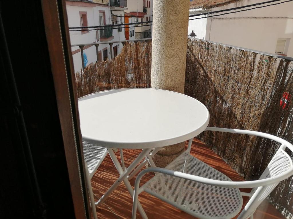 Gallery image of APARTAMENTOS La Solana in San Martín de Valdeiglesias