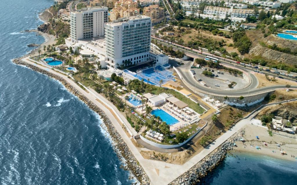 Bazén v ubytování Estival Torrequebrada nebo v jeho okolí