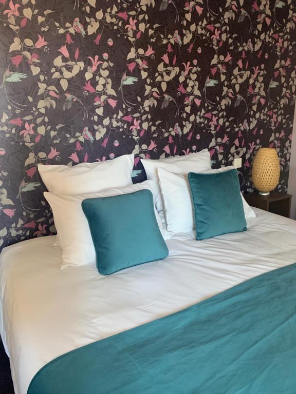 L'Hostellerie d'Acquigny - Standard Double Room