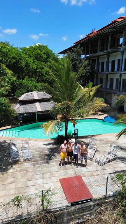 Bazén v ubytování WILD FORTRESS HOTEL Sigiriya nebo v jeho okolí