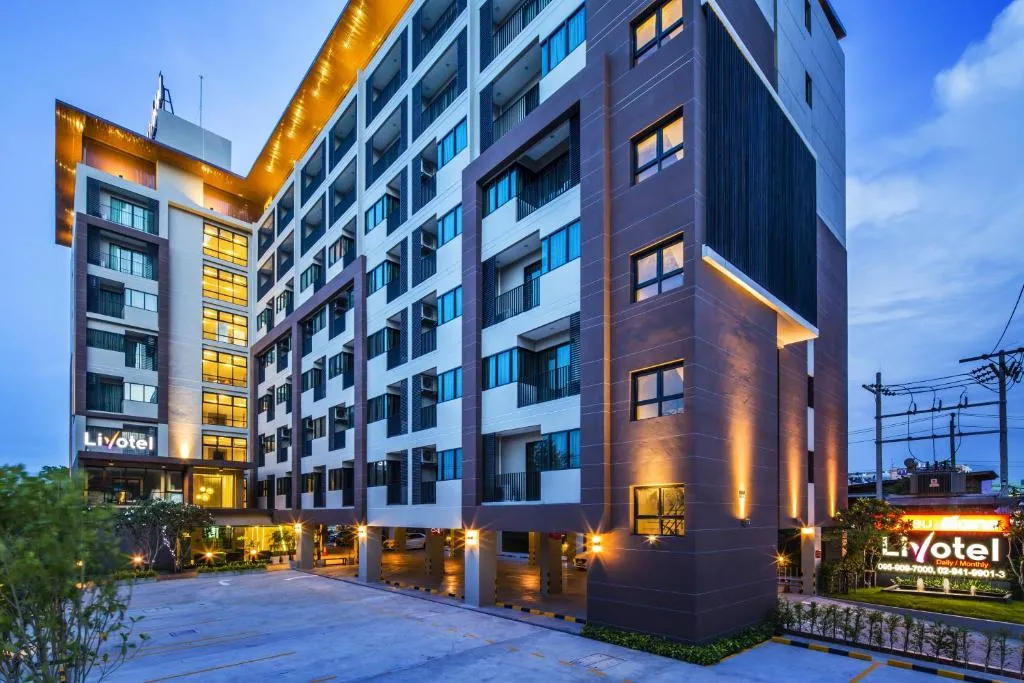 Livotel Hotel Kaset Nawamin Bangkok, Bangkok, Thailand