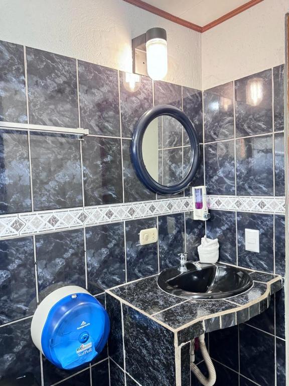 Koupelna v ubytování Hotel El Chaman
