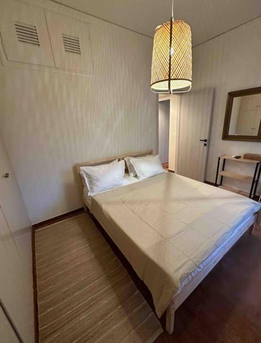 Letto o letti in una camera di Linear Flat - City Center - Private Parking
