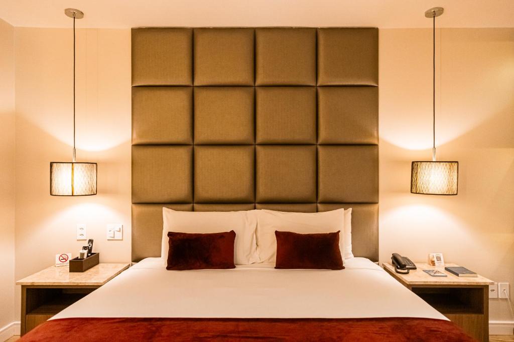 Postel nebo postele na pokoji v ubytování Brisamar Hotel & SPA São Luís
