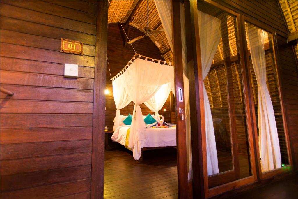 Sunset Coin Lembongan - Deluxe Bungalow