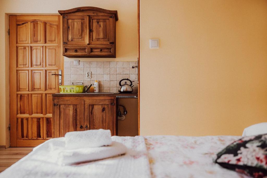 Kuchyň nebo kuchyňský kout v ubytování Domek Julia