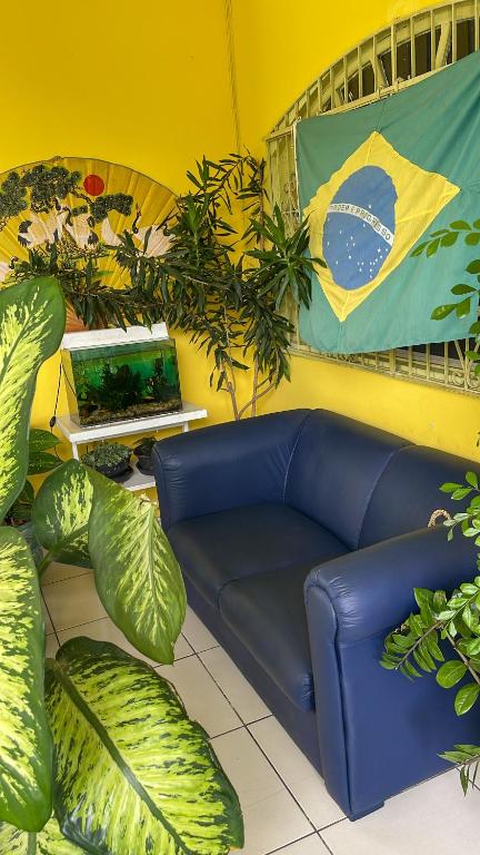 Posezení v ubytování Onça da Praia Hostel