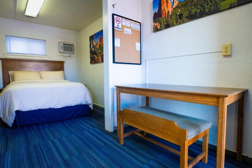 Postel nebo postele na pokoji v ubytování RAD Hostel