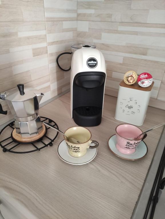 Set per la preparazione di tè e caffè presso MagicaHome