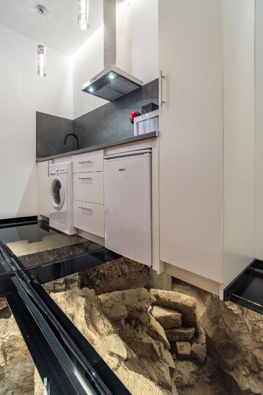 CMDreams Gold- Apartamentos turísticos con ruinas romanas en el centro de Mérida - 5