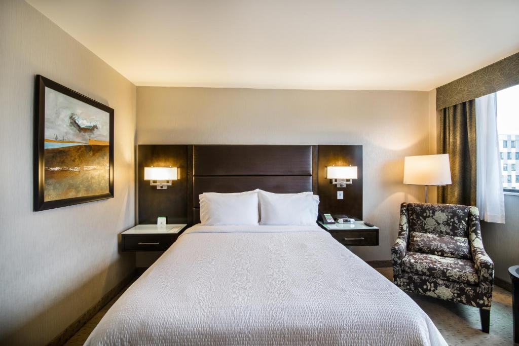 Travel Proud Sustainability certification Holiday Inn Vancouver-Centre Broadway by IHG - Habitación Estándar