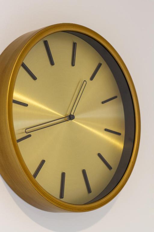 Urban Retreat at 8 Wilmer: Upper Level Studio Gem - Resim 12