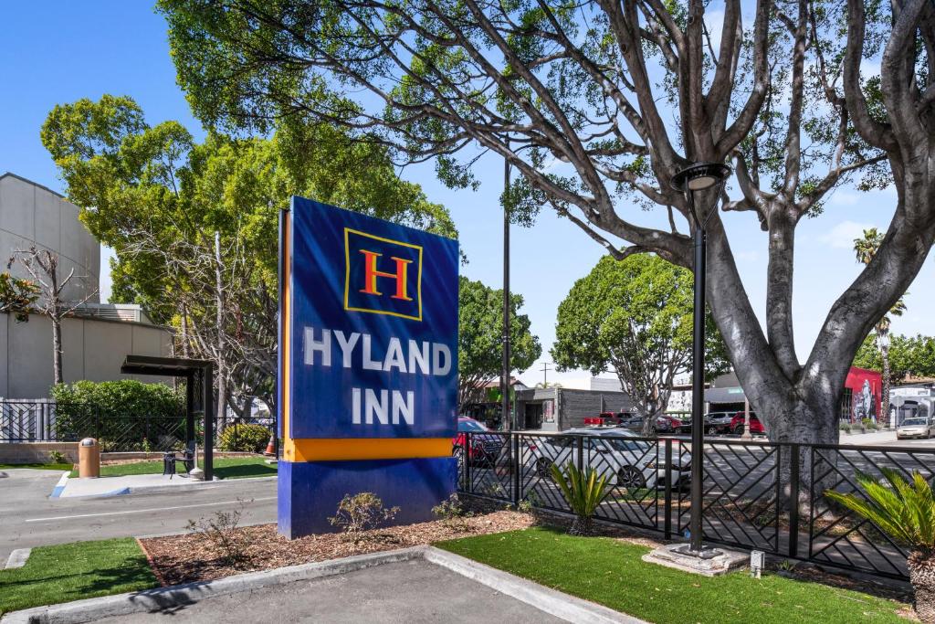 Fotografie z fotogalerie ubytování Hyland Inn near Pasadena Civic Center v destinaci Pasadena